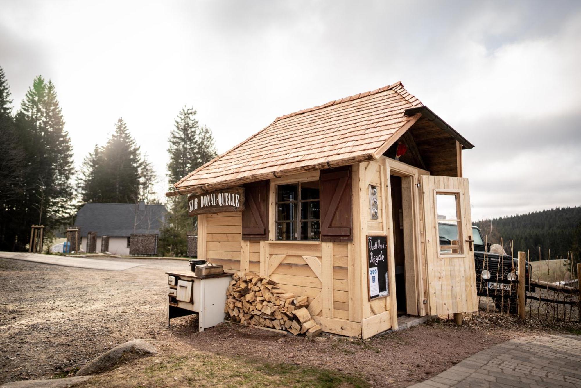 Hoehengasthaus Kolmenhof An Der Donauquelle Furtwangen Exterior foto